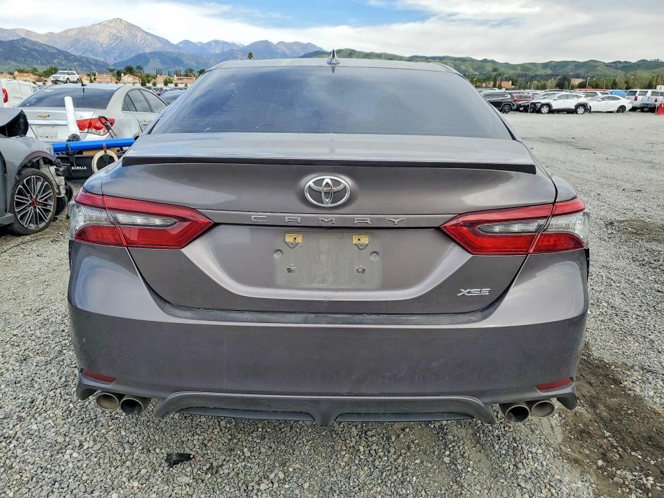 Продажа на аукционе авто 2021 Toyota Camry, vin: 4T1K61AK3MU580724, номер лота: 46063186