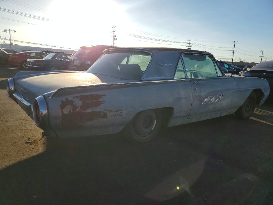 79445045 :رقم المزاد ، 3Y83Z105329 vin ، 1963 Ford Thunderbird مزاد بيع