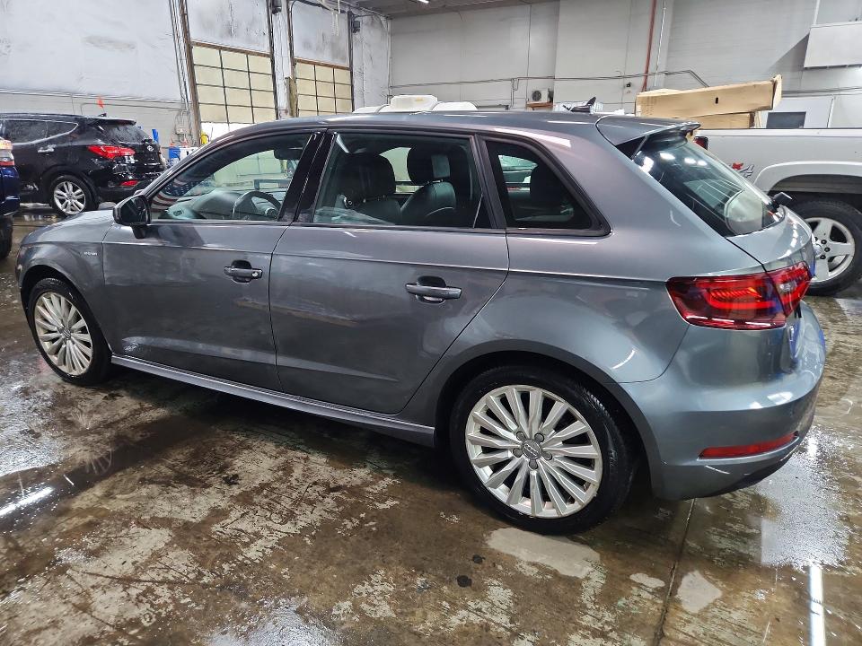 45959206 :رقم المزاد ، WAUUPBFF8GA125754 vin ، 2016 Audi A3 مزاد بيع