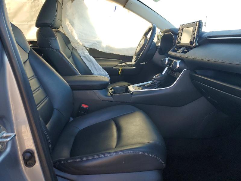 2019 Toyota Rav4 მანქანა იყიდება აუქციონზე, vin: 2T3C1RFV8KC011880, აუქციონის ნომერი: 46207356