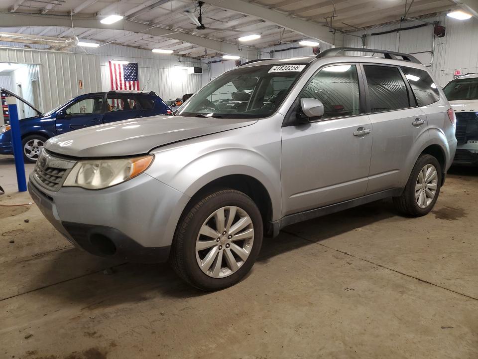 41830256 :رقم المزاد ، JF2SHBDC2CH417757 vin ، 2012 Subaru Forester مزاد بيع