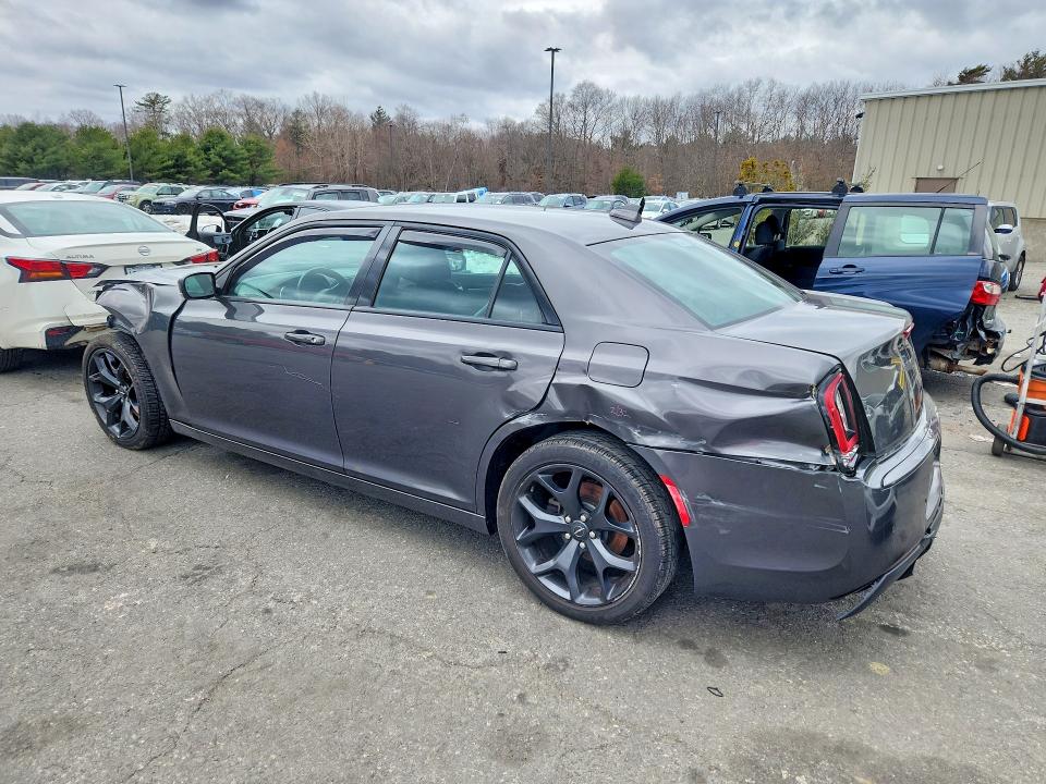 2021 Chrysler 300 მანქანა იყიდება აუქციონზე, vin: 2C3CCABG3MH545538, აუქციონის ნომერი: 46021806