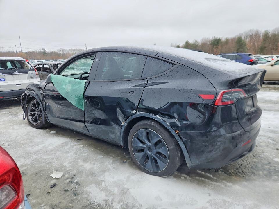Продаж на аукціоні авто 2024 Tesla Model Y, vin: 7SAYGAEE9RF155883, номер лоту: 79759345