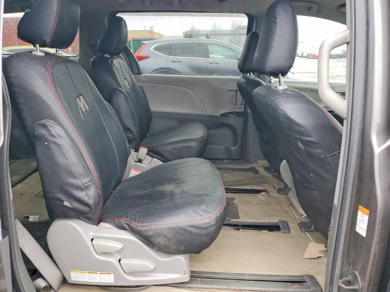 42063616 :رقم المزاد ، 5TDZK3DC2FS614593 vin ، 2015 Toyota Sienna مزاد بيع