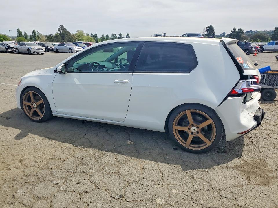 Продажа на аукционе авто 2015 Volkswagen Golf, vin: 3VW817AU8FM073713, номер лота: 47994596