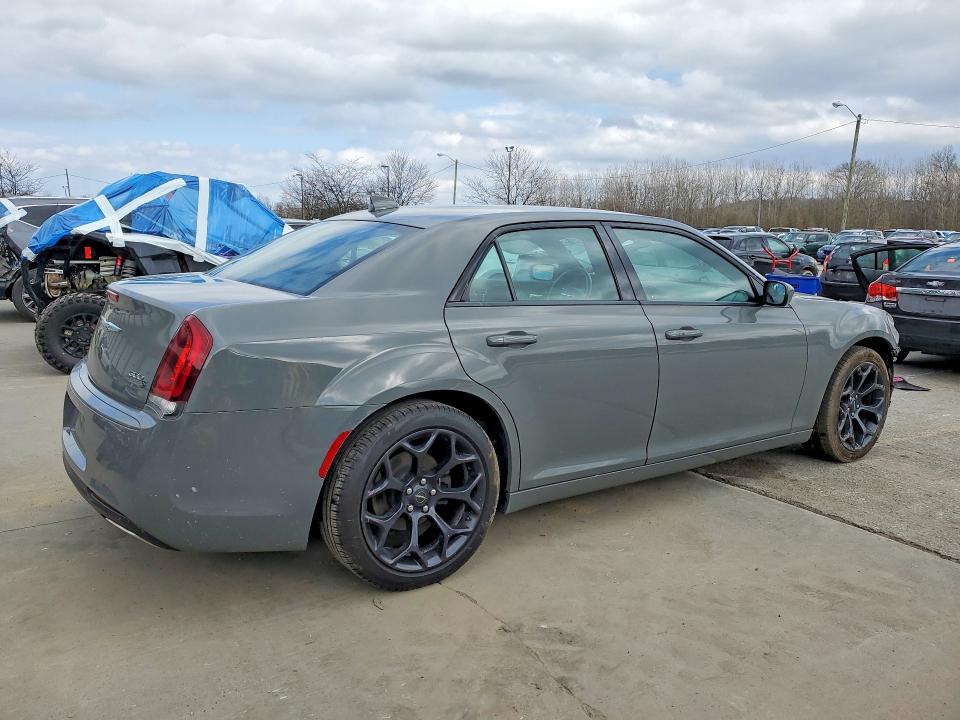 Продажа на аукционе авто 2019 Chrysler 300, vin: 2C3CCABG1KH565980, номер лота: 41785416