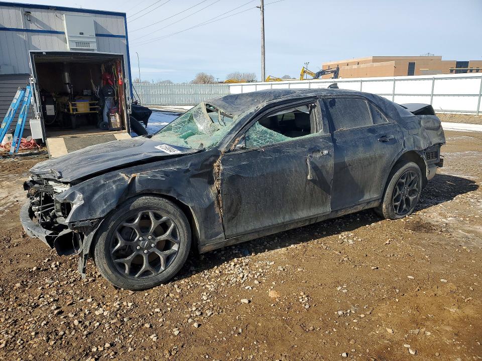 41589046 :رقم المزاد ، 2C3CCAGG1KH698375 vin ، 2019 Chrysler 300 مزاد بيع