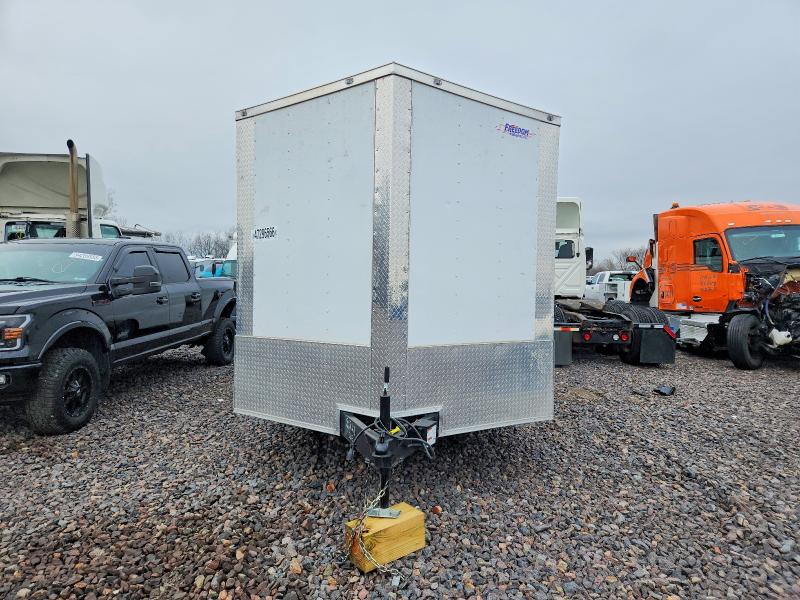 47296566 :رقم المزاد ، 5WKBE2425S1086723 vin ، 2025 Freedom Trailers Unknown مزاد بيع