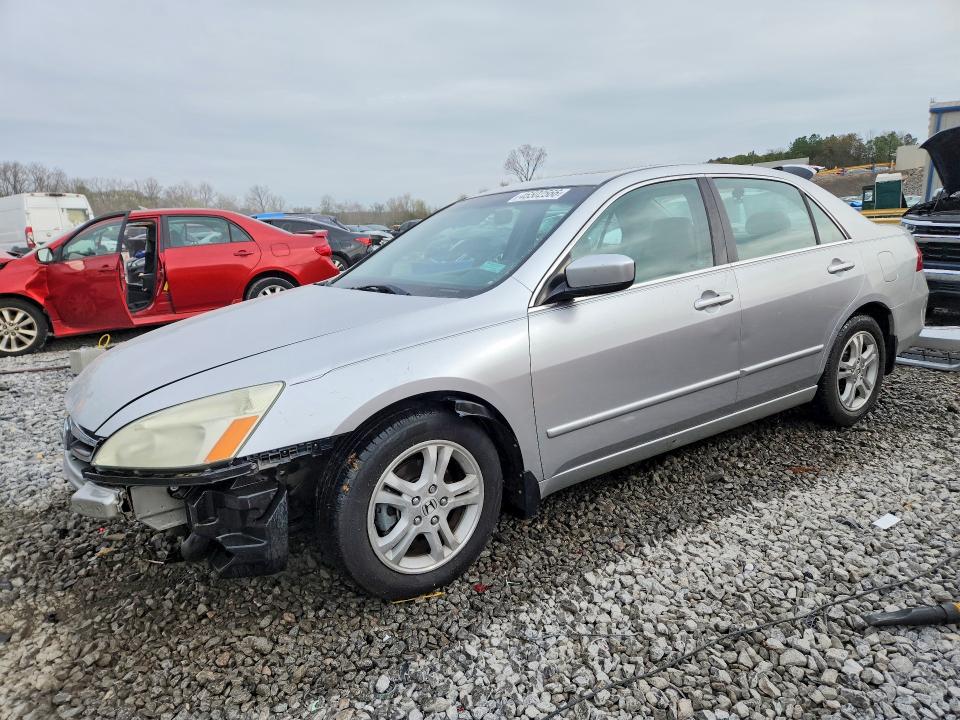 2006 Honda Accord მანქანა იყიდება აუქციონზე, vin: 1HGCM56816A068789, აუქციონის ნომერი: 46502566