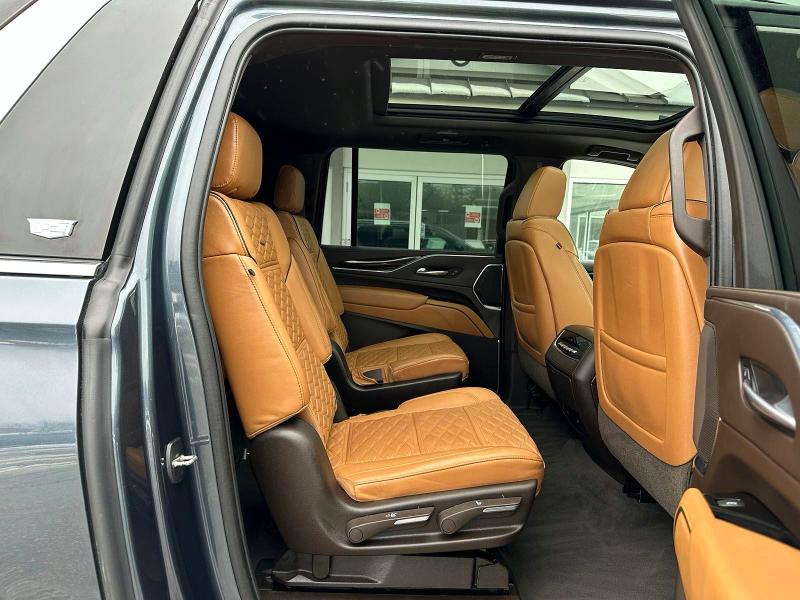 46034316 :رقم المزاد ، 1GYS4LKL2MR210696 vin ، 2021 Cadillac Escalade مزاد بيع