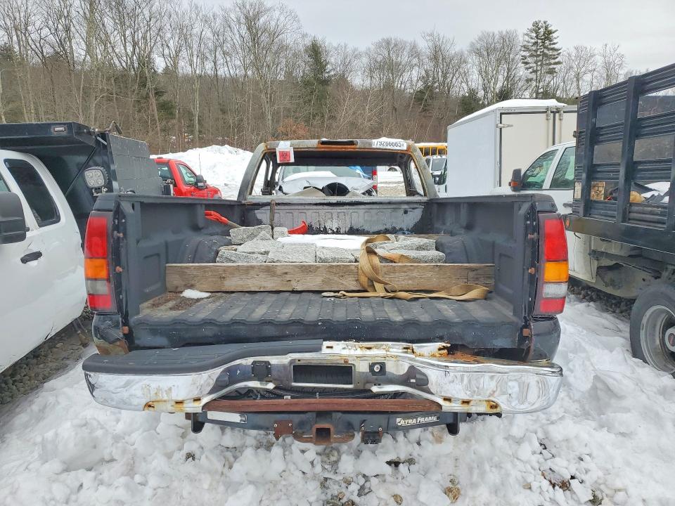 79266665 :رقم المزاد ، 1GTHK24U45E137538 vin ، 2005 Gmc Sierra مزاد بيع