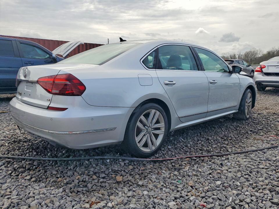 Продажа на аукционе авто 2017 Volkswagen Passat, vin: 1VWCT7A35HC060904, номер лота: 45454666
