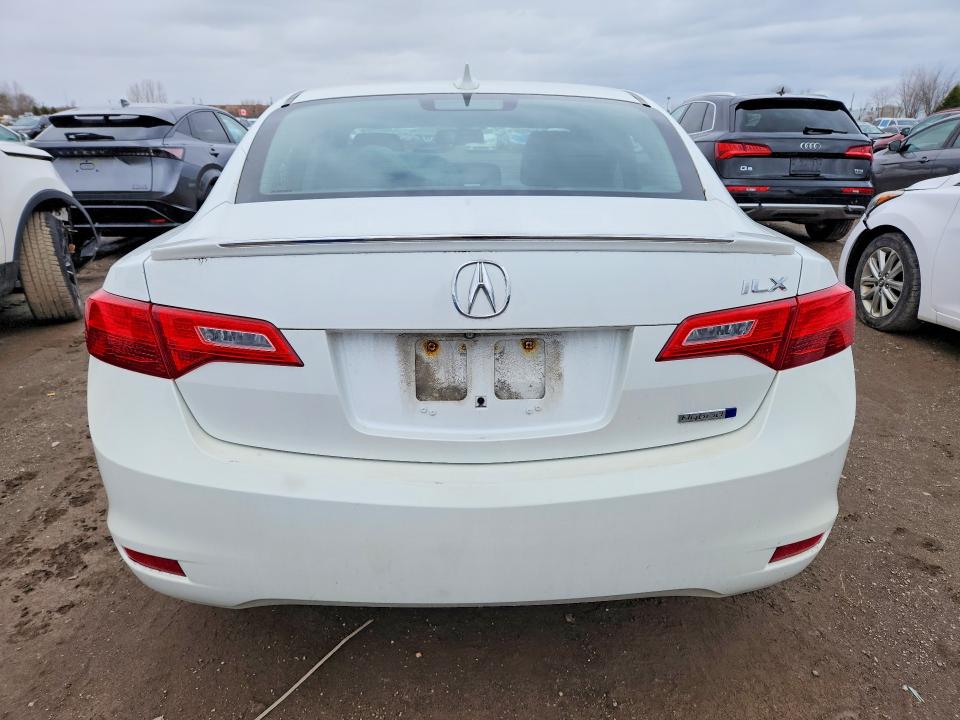 46105266 :رقم المزاد ، 19VDE3F72EE400044 vin ، 2014 Acura Ilx مزاد بيع