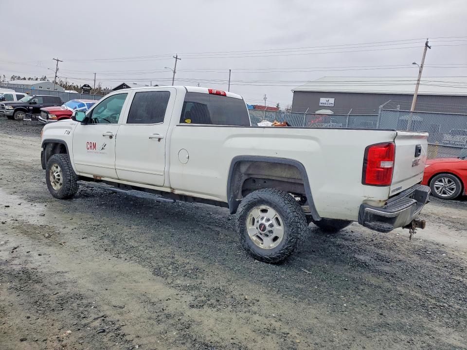 45744616 :رقم المزاد ، 1GT12YEG5FF660298 vin ، 2015 Gmc Sierra مزاد بيع