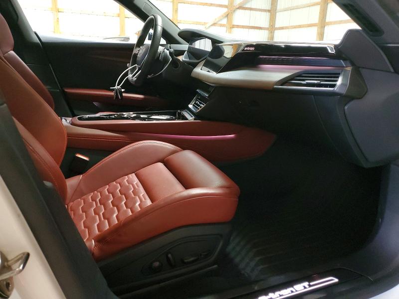2022 Audi E-tron Gt მანქანა იყიდება აუქციონზე, vin: WAUDJBFW9N7003898, აუქციონის ნომერი: 78126165
