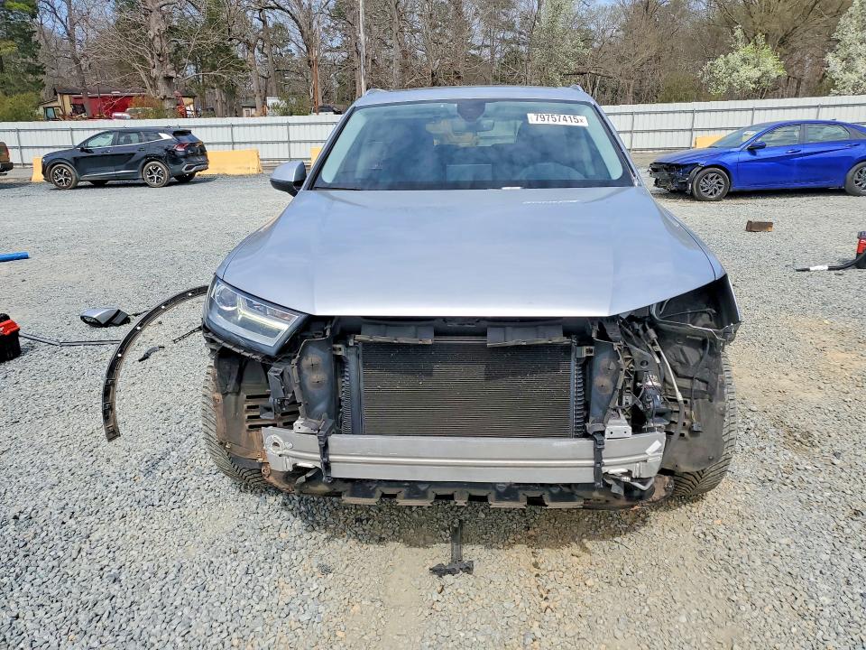 Продажа на аукционе авто 2017 Audi Q7, vin: WA1AHAF72HD041347, номер лота: 79757415