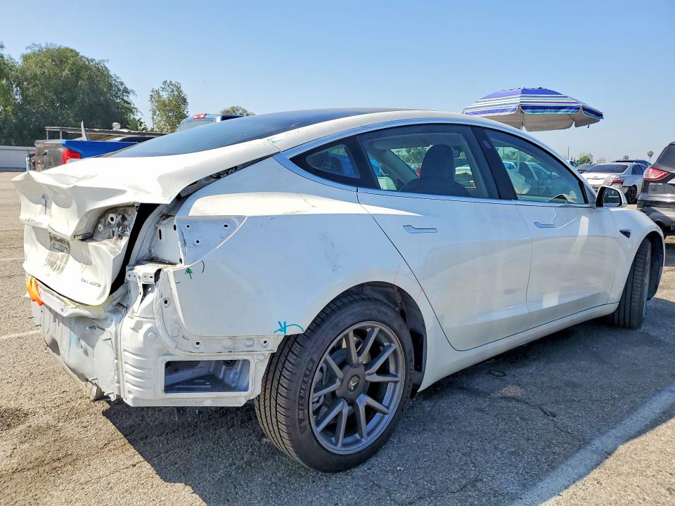 79587365 :رقم المزاد ، 5YJ3E1EB9LF666150 vin ، 2020 Tesla Model 3 مزاد بيع