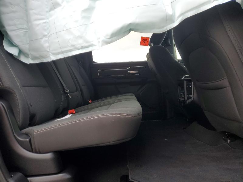 46923616 :رقم المزاد ، 1C6SRFFT9KN565511 vin ، 2019 Ram 1500 مزاد بيع