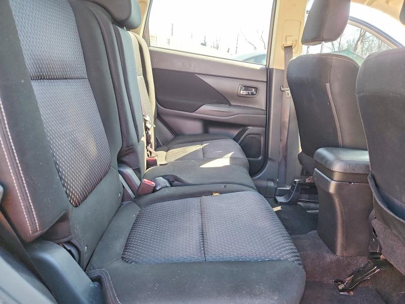 2018 Mitsubishi Outlander მანქანა იყიდება აუქციონზე, vin: JA4AD2A31JJ000396, აუქციონის ნომერი: 41835816