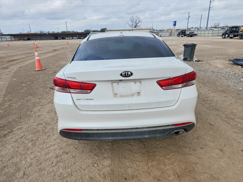 2017 Kia Optima მანქანა იყიდება აუქციონზე, vin: 5XXGT4L31HG124355, აუქციონის ნომერი: 78545345