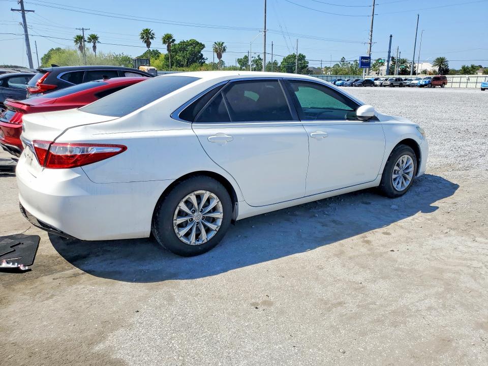 Продажа на аукционе авто 2015 Toyota Camry, vin: 4T4BF1FK2FR496461, номер лота: 47881586