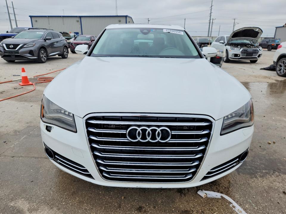 Продажа на аукционе авто 2011 Audi A8, vin: WAURVAFDXBN015746, номер лота: 41896956