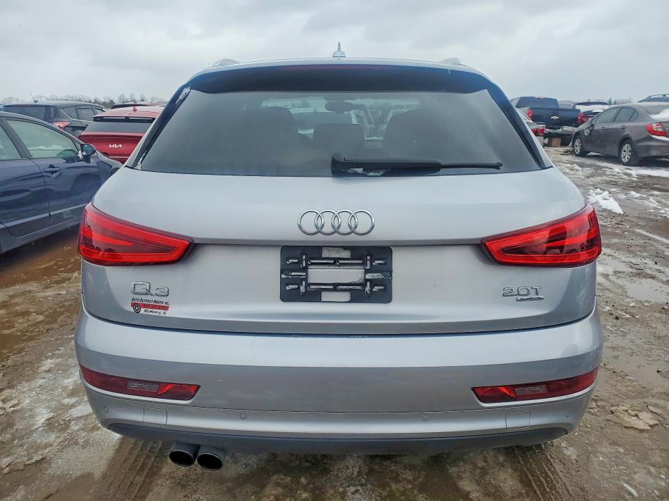 46104796 :رقم المزاد ، WA1EFCFS4FR006994 vin ، 2015 Audi Q3 مزاد بيع