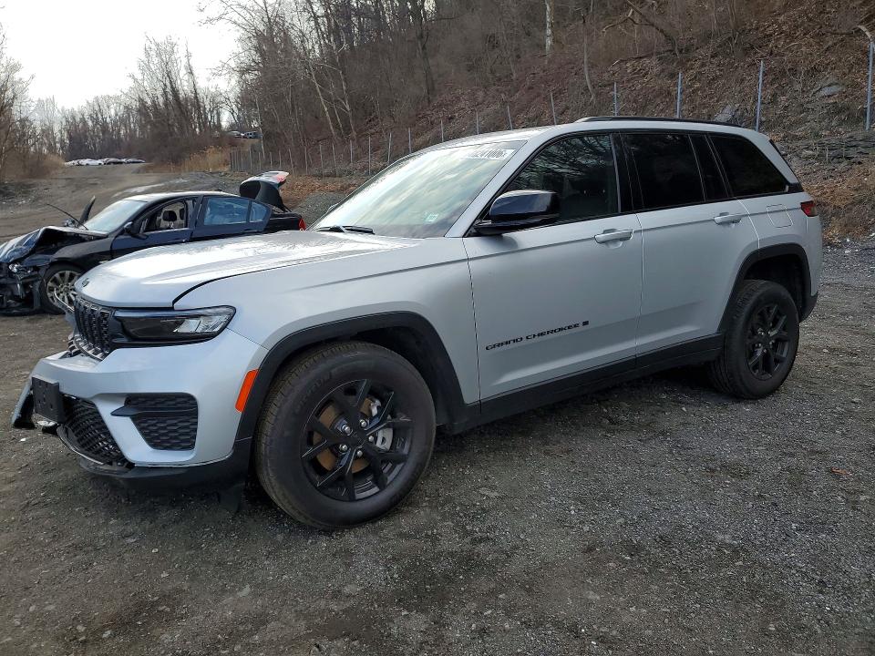 Продаж на аукціоні авто 2025 Jeep Grand Cherokee, vin: 1C4RJHAG9SC364532, номер лоту: 48241006