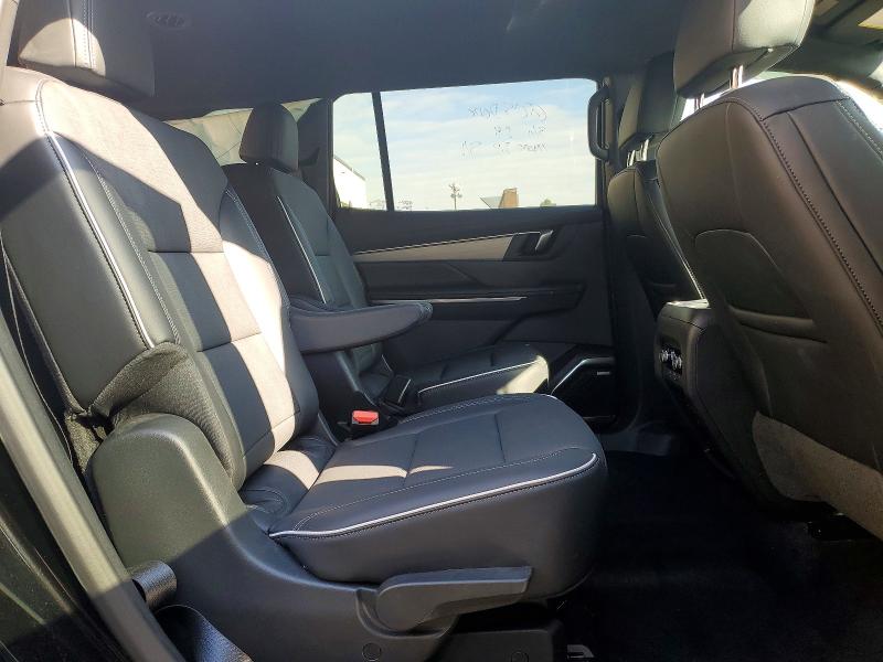 46207836 :رقم المزاد ، 5GAEVAKSXTJ214456 vin ، 2026 Buick Enclave مزاد بيع