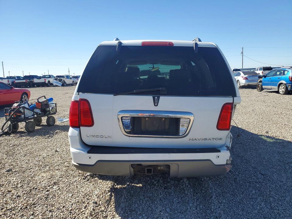 2003 Lincoln Navigator მანქანა იყიდება აუქციონზე, vin: 5LMFU28R53LJ32857, აუქციონის ნომერი: 47591956