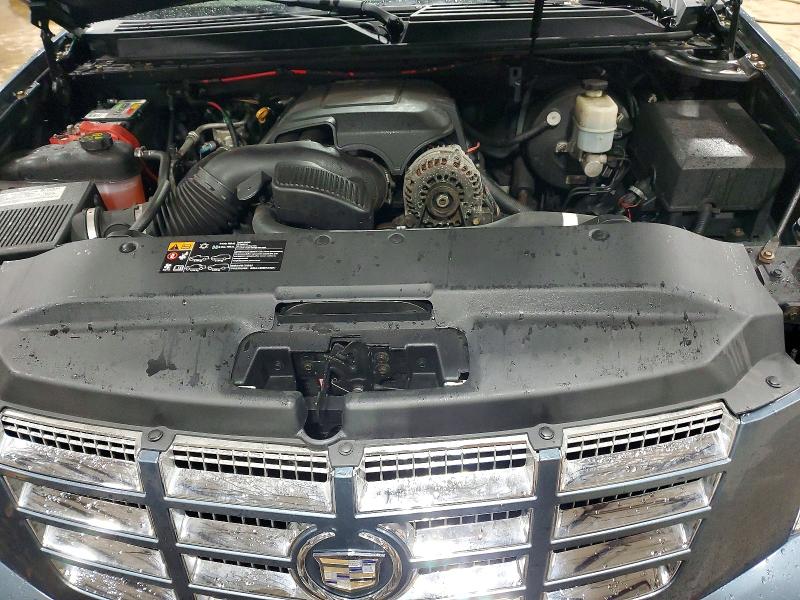 Продажа на аукционе авто 2008 Cadillac Escalade, vin: 1GYFK66838R219315, номер лота: 45744936