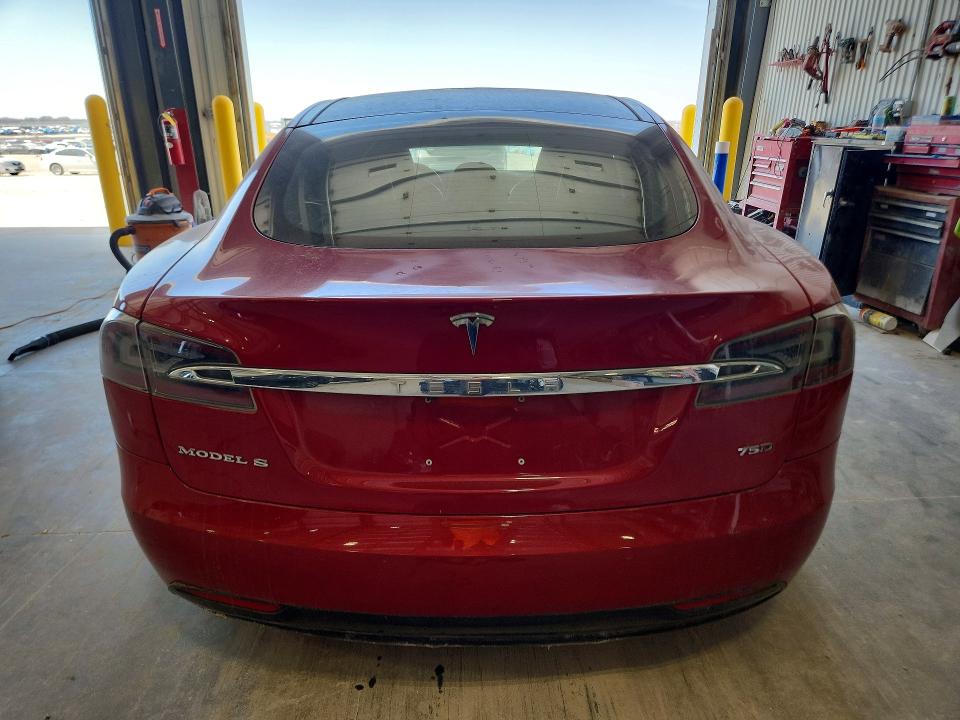 Auction sale of the 2017 Tesla Model S, vin: 5YJSA1E2XHF208261, lot number: 47578946