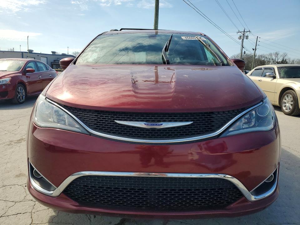 46889146 :رقم المزاد ، 2C4RC1FG3JR352814 vin ، 2018 Chrysler Pacifica مزاد بيع