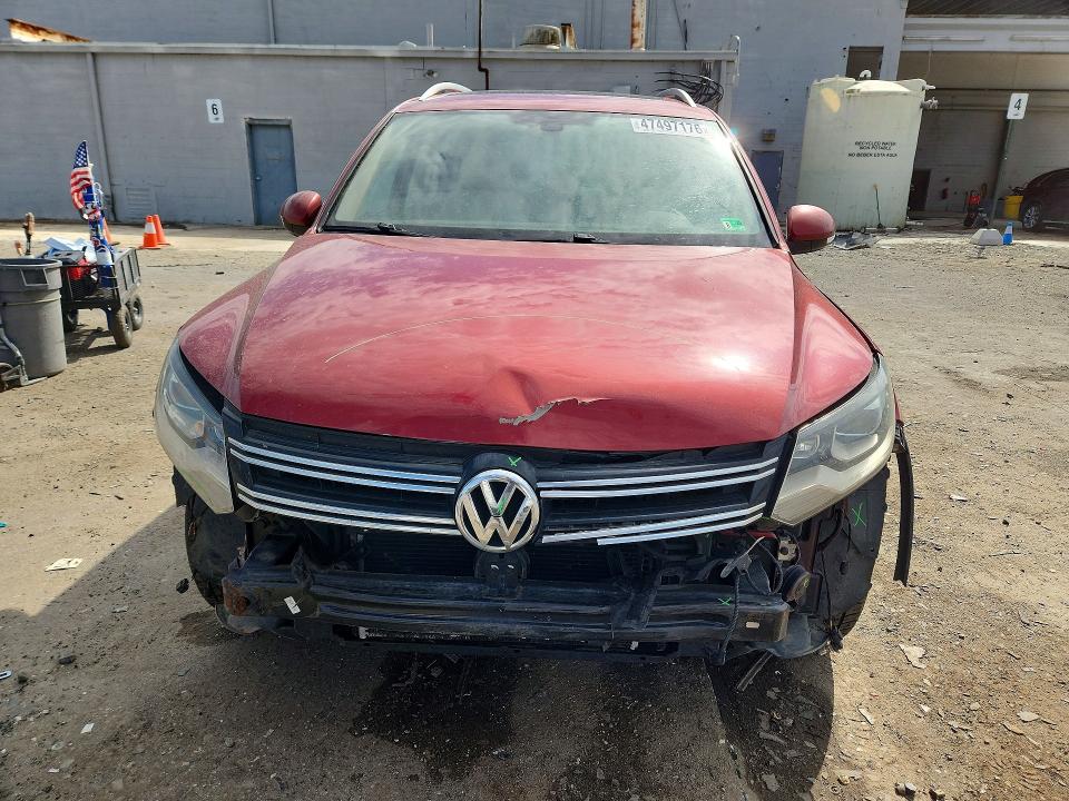 2016 Volkswagen Tiguan მანქანა იყიდება აუქციონზე, vin: WVGBV7AX2GW076207, აუქციონის ნომერი: 47497176