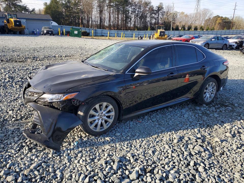 Auction sale of the 2019 Toyota Camry, vin: 4T1B11HK5KU176714, lot number: 47401056