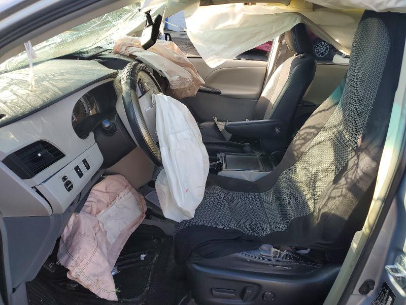46295656 :رقم المزاد ، 5TDXK3DC0ES519553 vin ، 2014 Toyota Sienna مزاد بيع