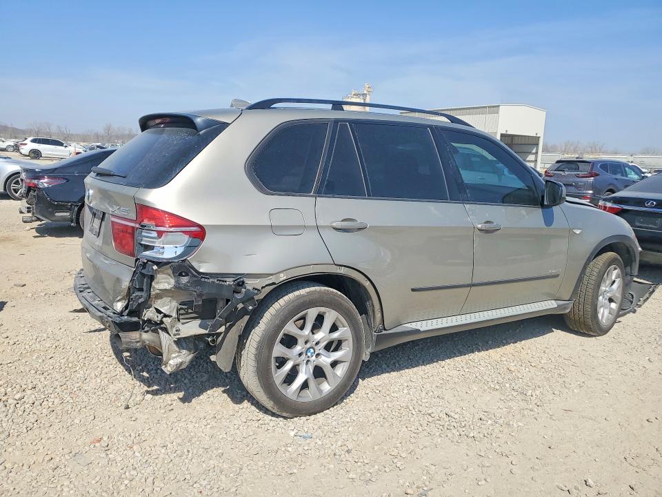 Продаж на аукціоні авто 2012 Bmw X5, vin: 5UXZV4C5XCL752362, номер лоту: 47598346