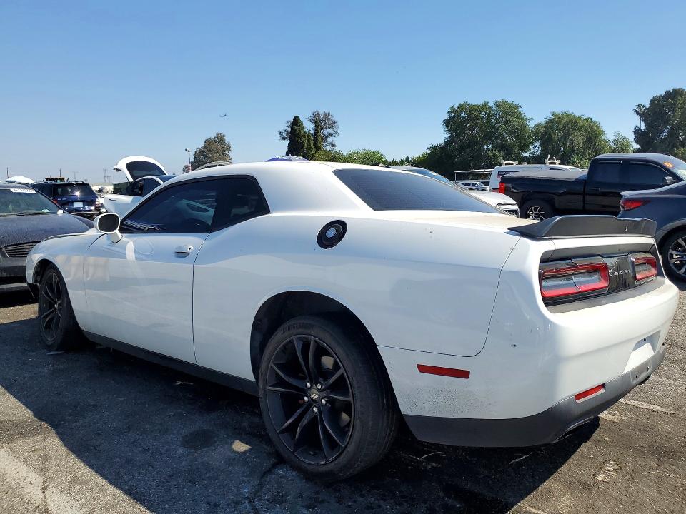 47221966 :رقم المزاد ، 2C3CDZAGXJH153214 vin ، 2018 Dodge Challenger مزاد بيع