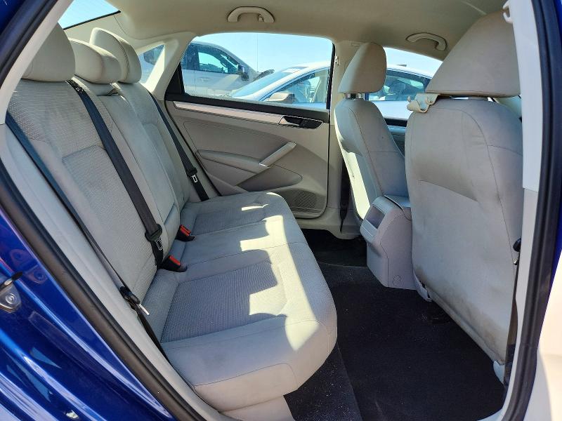 46282136 :رقم المزاد ، 1VWAT7A35HC022340 vin ، 2017 Volkswagen Passat مزاد بيع