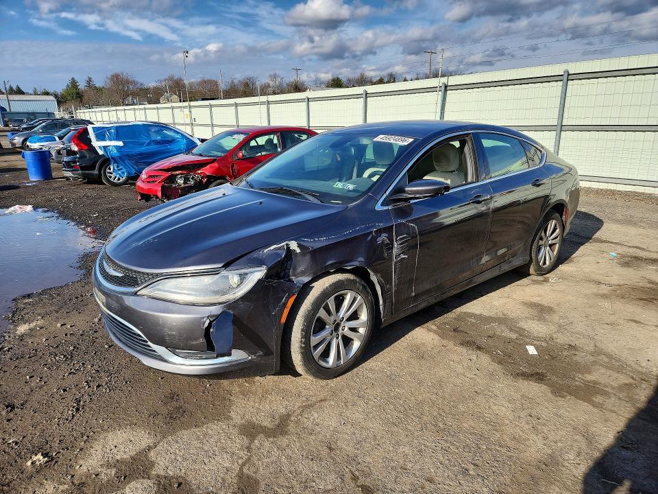 45924896 :رقم المزاد ، 1C3CCCAB5FN697364 vin ، 2015 Chrysler 200 مزاد بيع