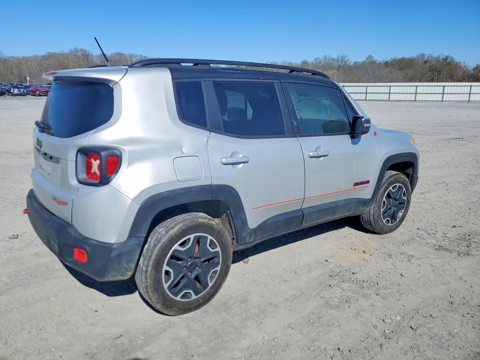 Продаж на аукціоні авто 2015 Jeep Renegade, vin: ZACCJBCT5FPB33738, номер лоту: 41943676