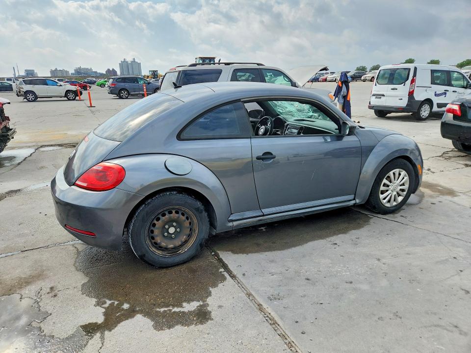 Продажа на аукционе авто 2013 Volkswagen Beetle, vin: 3VWFP7ATXDM644774, номер лота: 47132936