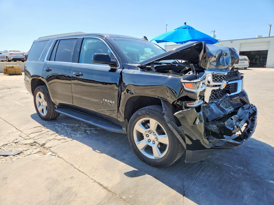 47792346 :رقم المزاد ، 1GNSCBKC8JR220039 vin ، 2018 Chevrolet Tahoe مزاد بيع