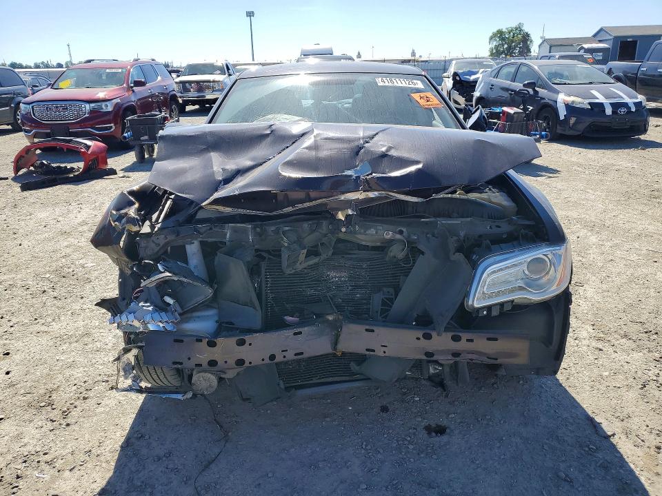 2013 Chrysler 300 მანქანა იყიდება აუქციონზე, vin: 2C3CCAAG1DH577762, აუქციონის ნომერი: 41811126