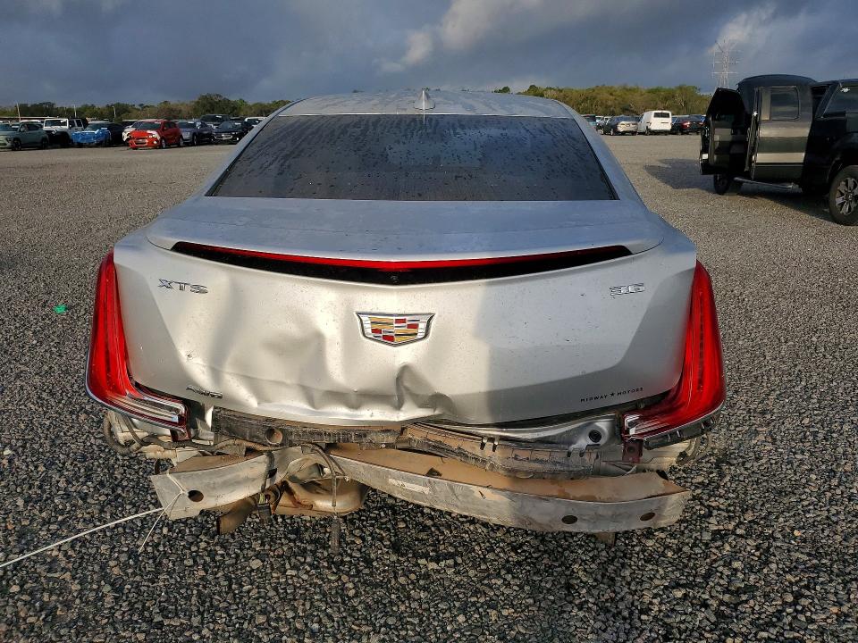 Продажа на аукционе авто 2018 Cadillac Xts, vin: 2G61N5S3XJ9154915, номер лота: 45828696