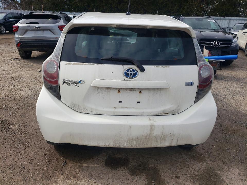 Продажа на аукционе авто 2012 Toyota Prius C, vin: JTDKDTB32C1502481, номер лота: 79936115