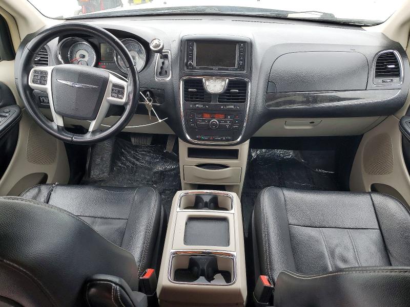 45550546 :رقم المزاد ، 2C4RC1BG8ER433965 vin ، 2014 Chrysler Town & Country مزاد بيع
