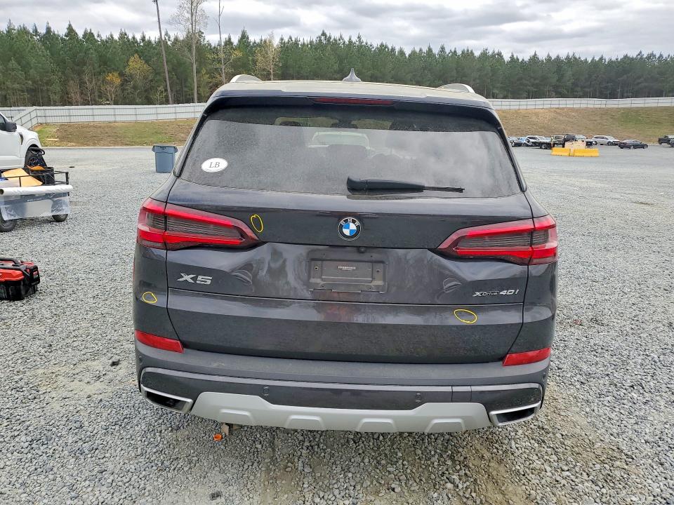 48209336 :رقم المزاد ، 5UXCR6C02M9E06253 vin ، 2021 Bmw X5 مزاد بيع