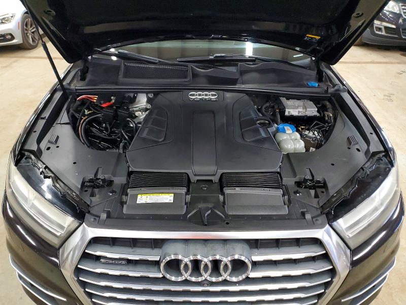 Продаж на аукціоні авто 2017 Audi Q7, vin: WA1VAAF72HD001632, номер лоту: 47778136