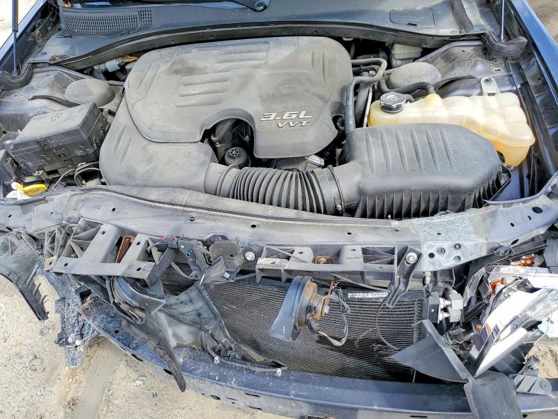 45986096 :رقم المزاد ، 2C3CCAPG5FH898620 vin ، 2015 Chrysler 300c مزاد بيع